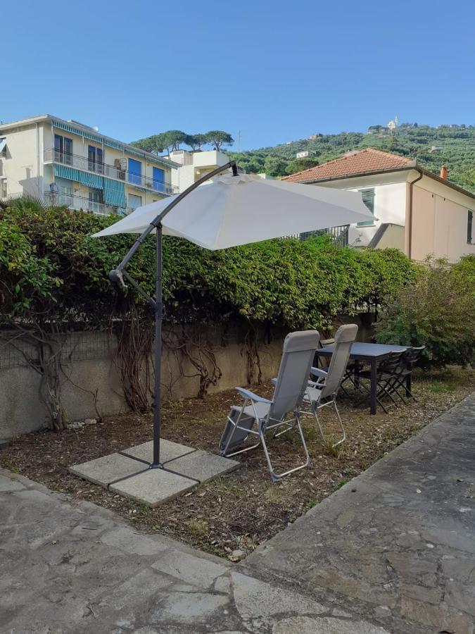 Tigullio Vacations - Flavia Beach Apartment Lavagna Dış mekan fotoğraf